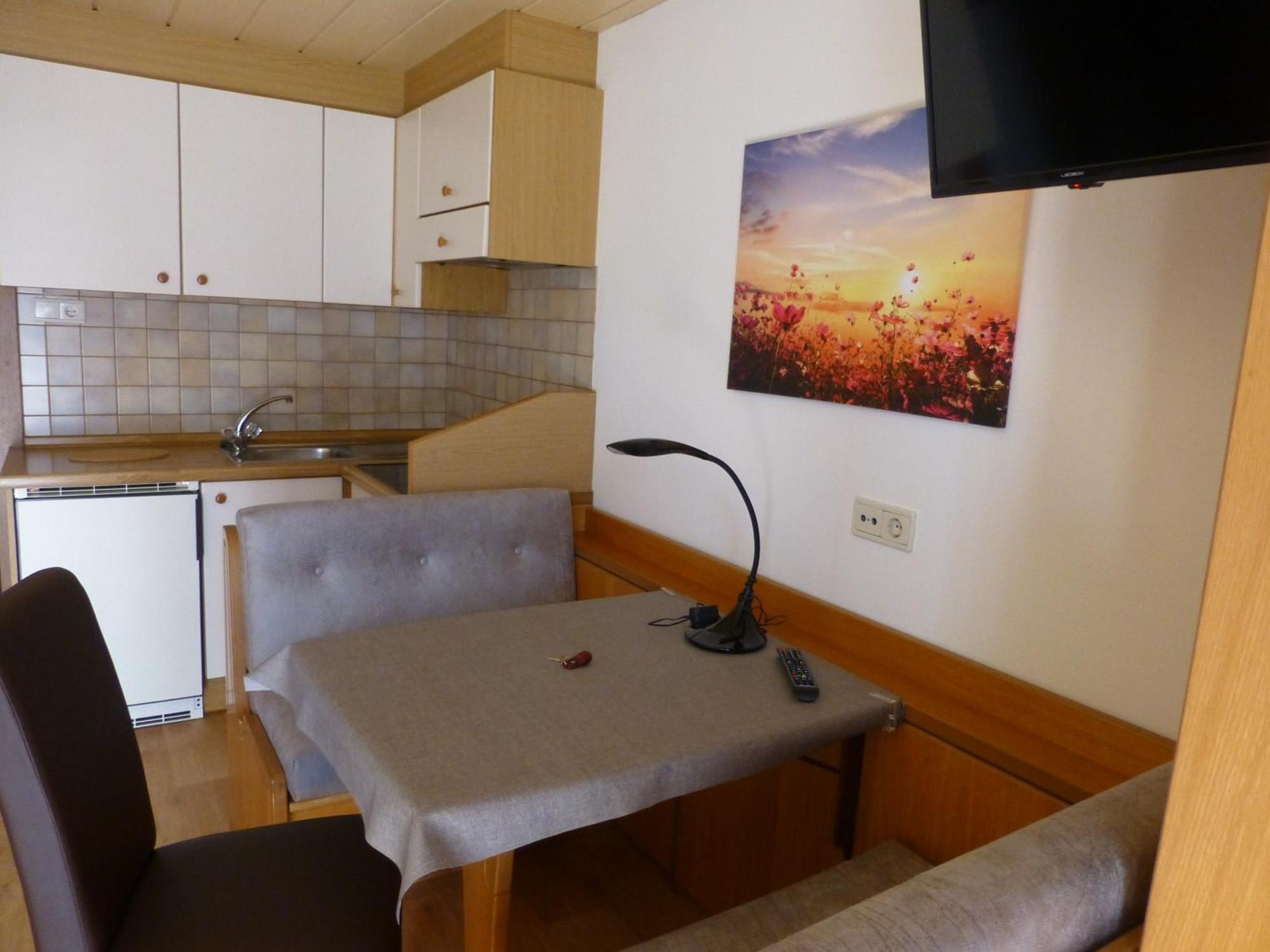 Garni Helfer Bed and Breakfast Toblach Buitenkant foto