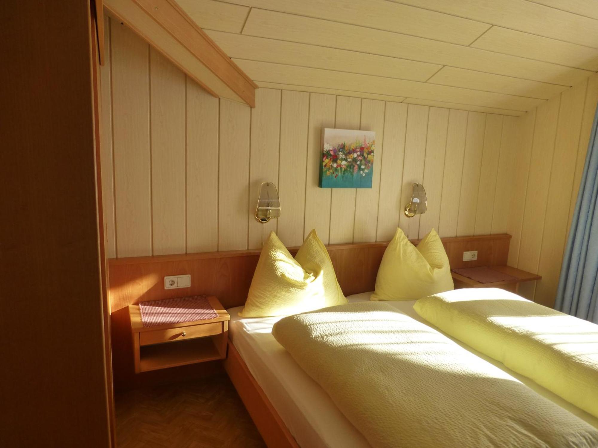 Garni Helfer Bed and Breakfast Toblach Buitenkant foto