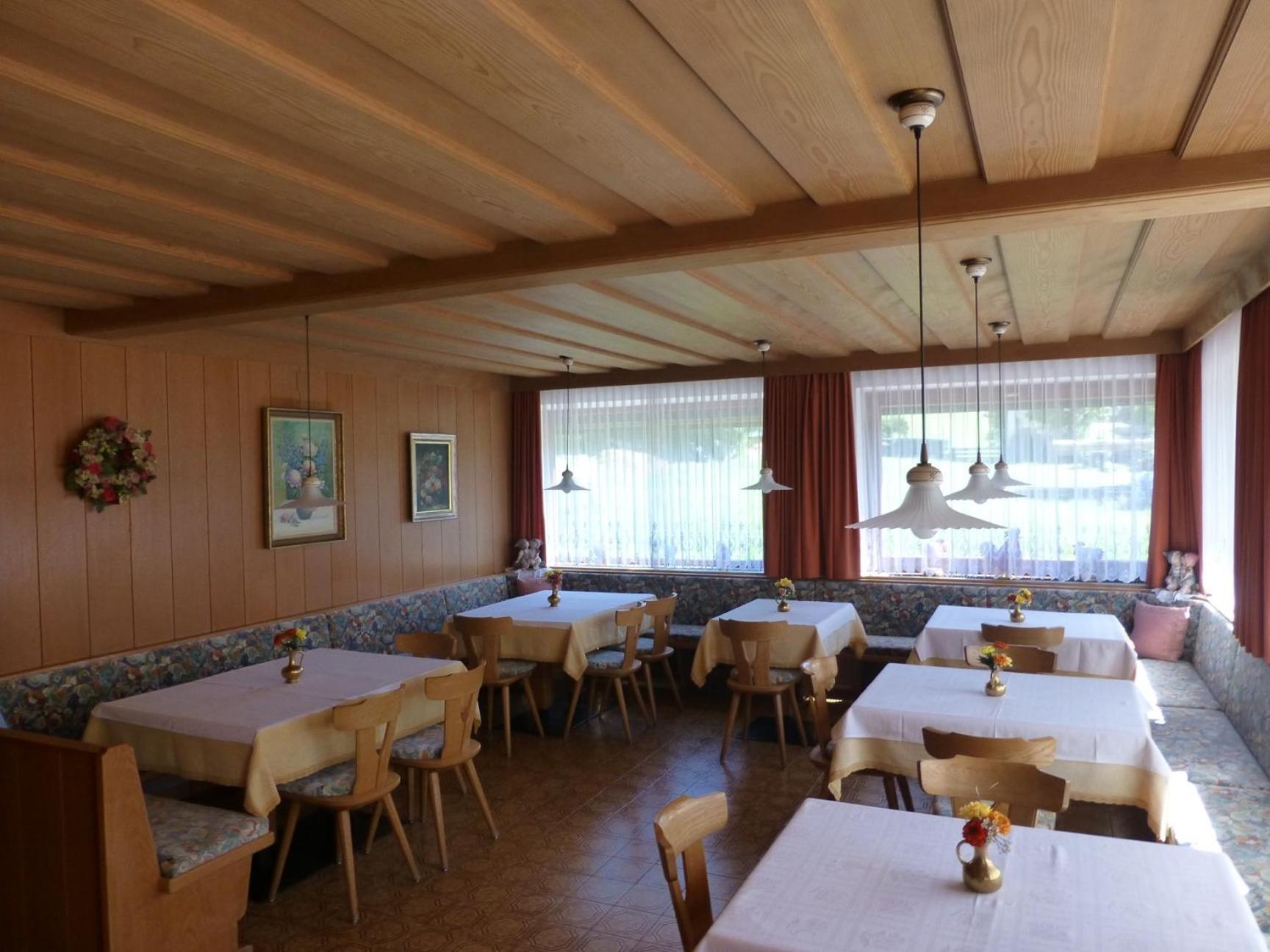 Garni Helfer Bed and Breakfast Toblach Buitenkant foto