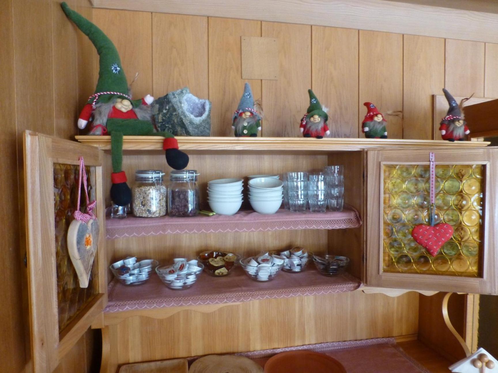 Garni Helfer Bed and Breakfast Toblach Buitenkant foto